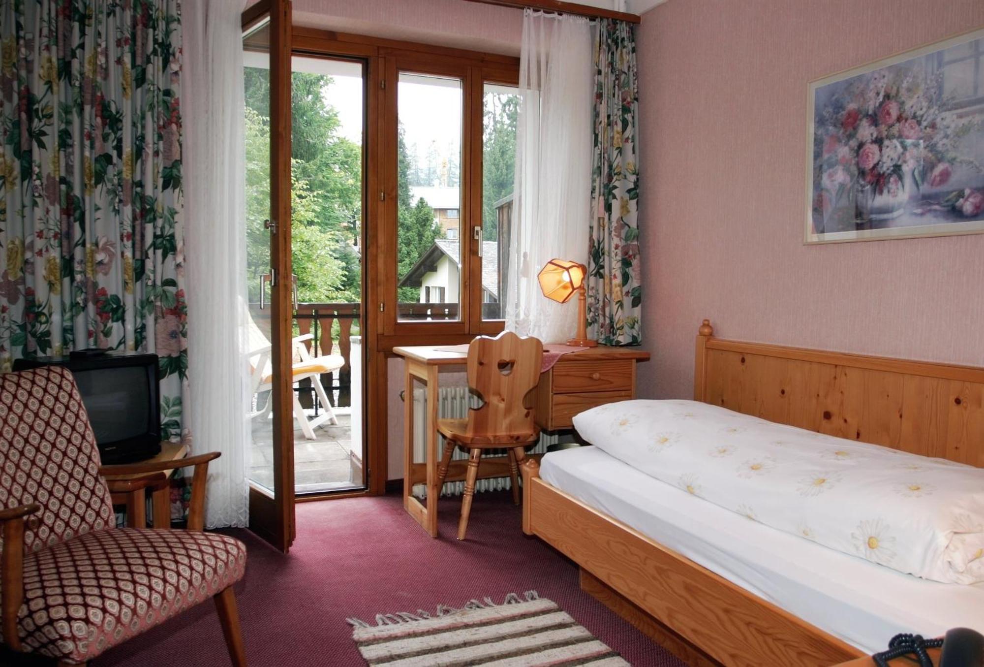 Hotel Cresta Flims Habitación foto